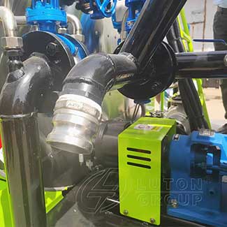 asphalt-spray-truck-detail-3